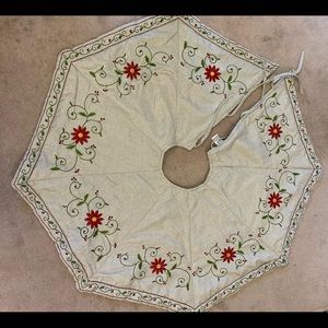 Beautifully Embroidered Tree Skirt